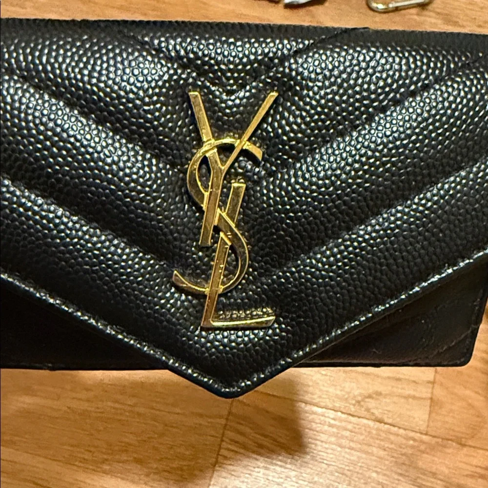 Saint Laurent Black Quilted Envelope Card Wallet with Gold YSL Emblem - Picture 4 of 11